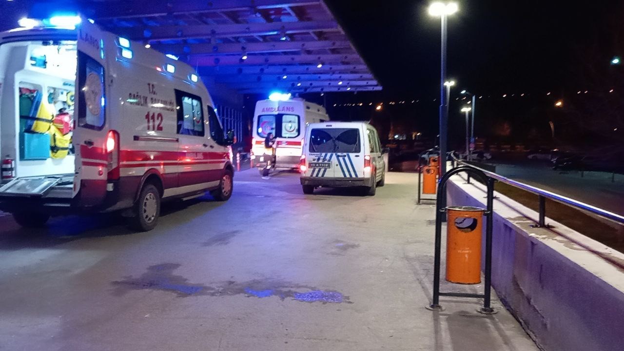 Şüphe üzerine durdurulan şahsın üzerinden komando bıçağı çıktı
