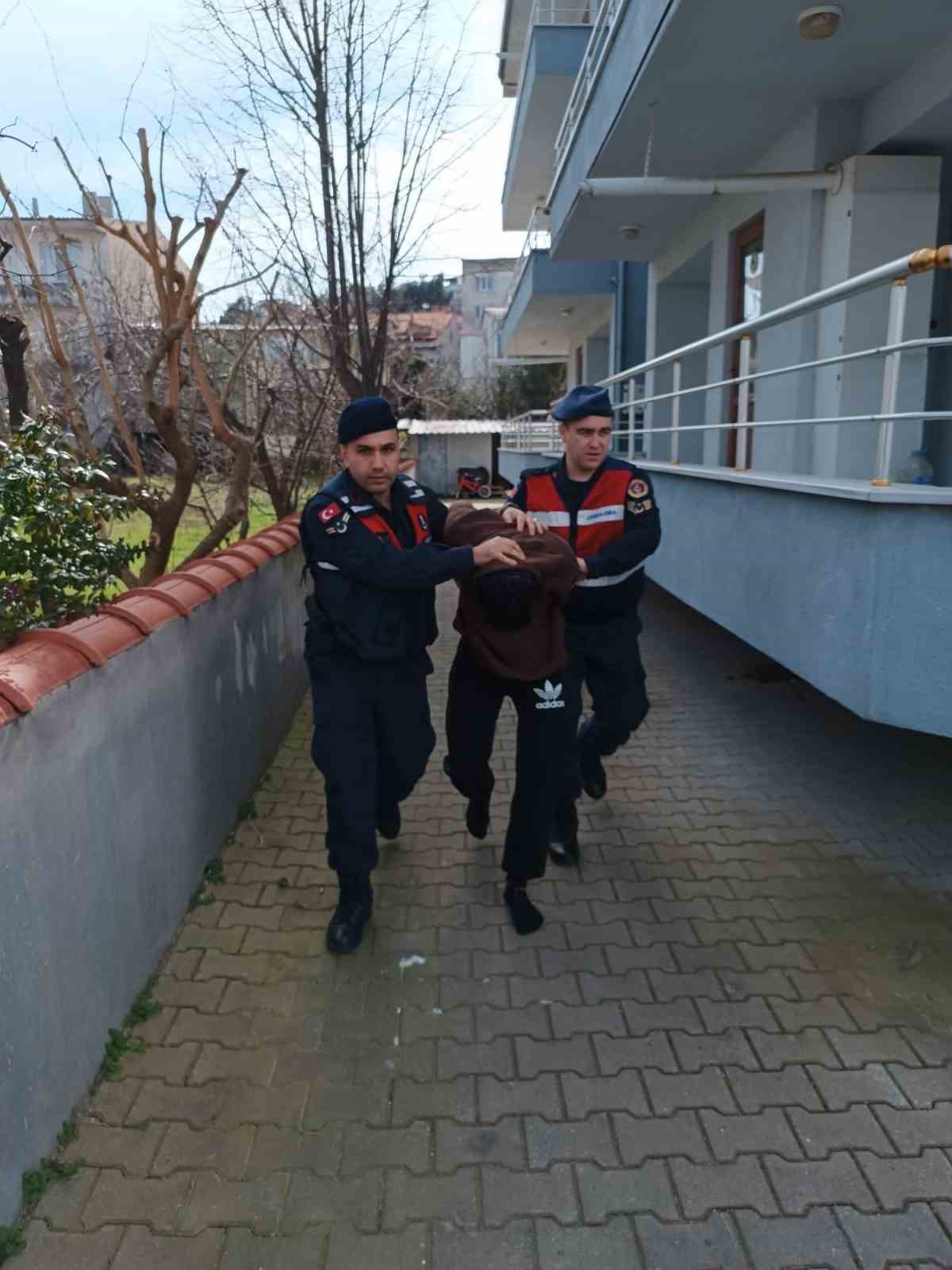 Bayrami&ccedil;&rsquo;te iki kişinin &ouml;ld&uuml;ğ&uuml; saldırıda kullanılan pompalı t&uuml;fek bulundu
