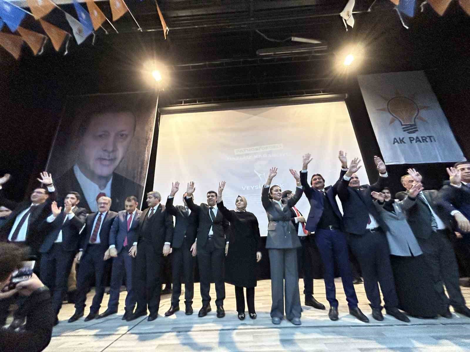 AK Parti Ağrı’da adaylarını tanıttı