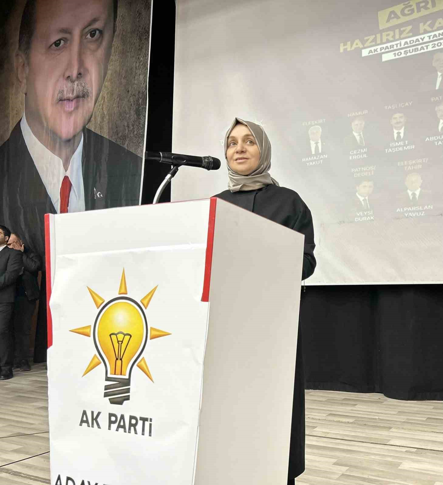 AK Parti Ağrı&rsquo;da adaylarını tanıttı
