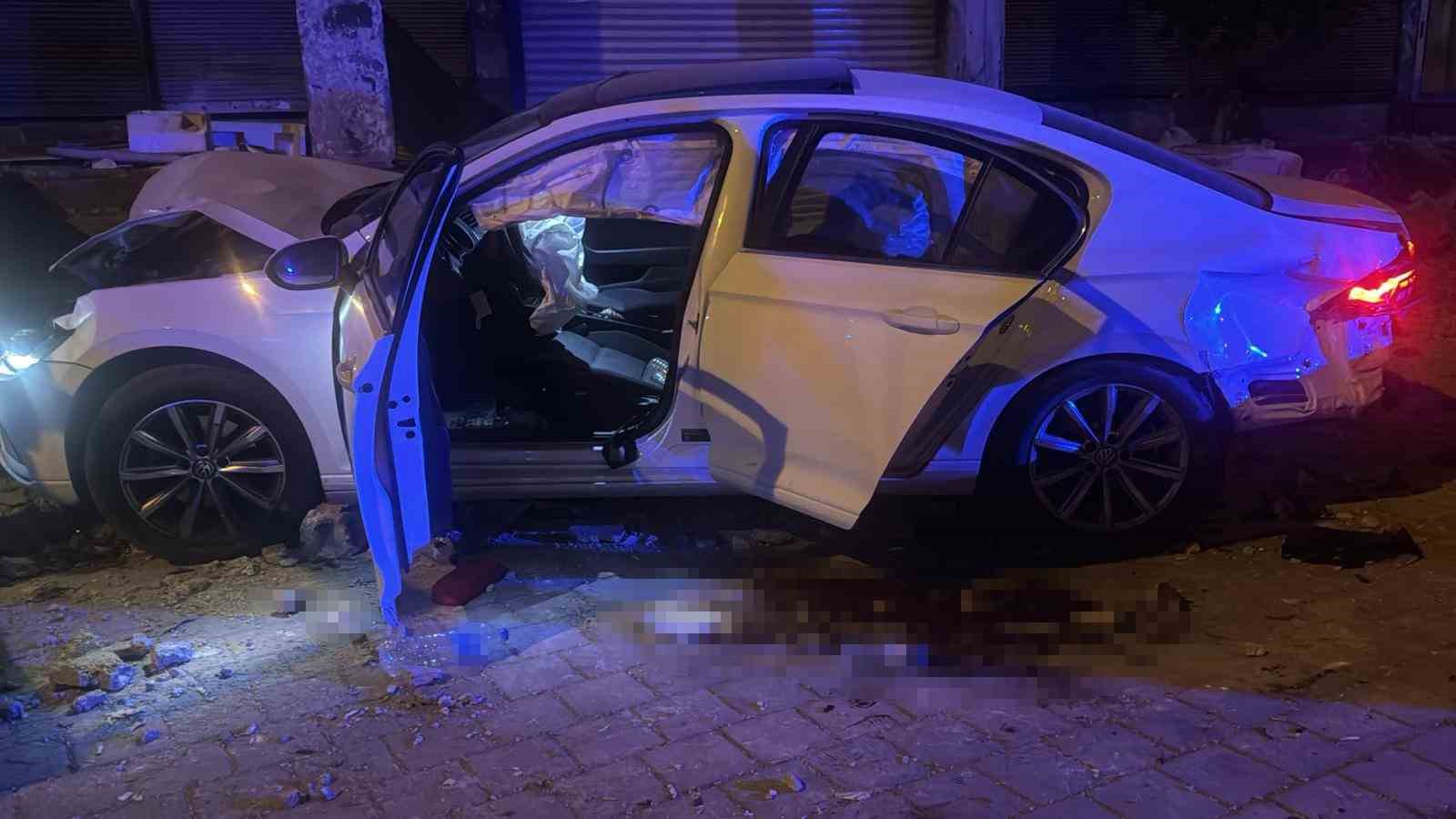 Adana’da trafik kazası sonrası silahlar konuştu: 2 yaralı