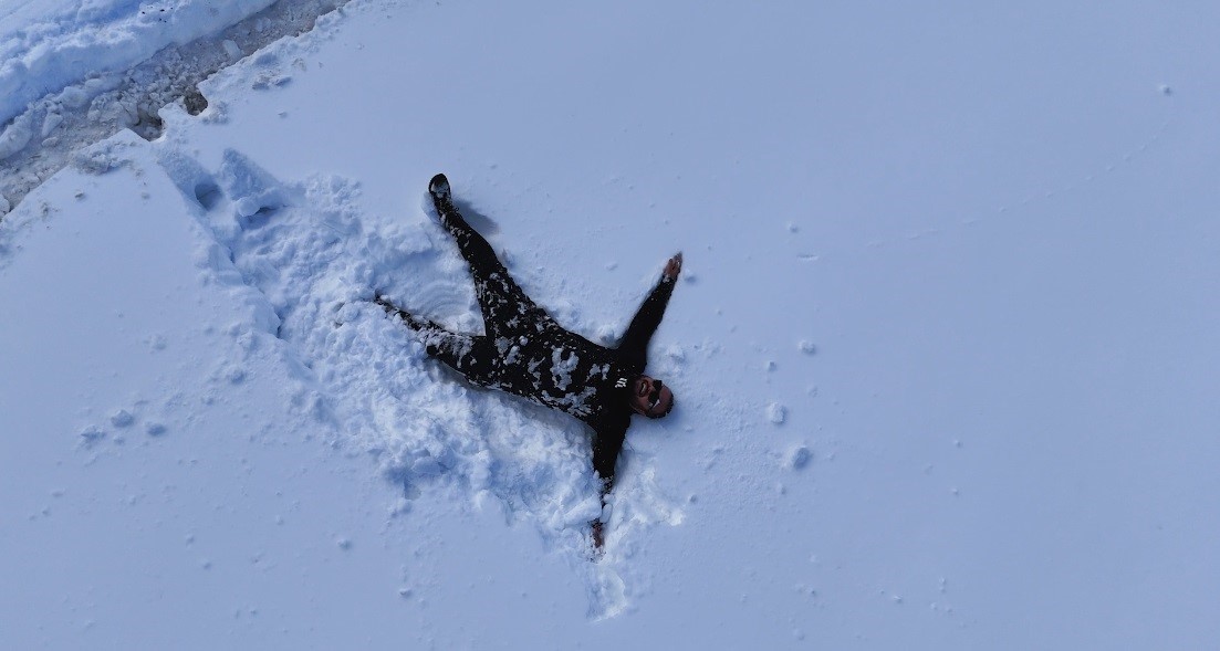 Off road tutkunları karlı arazide karın tadını &ccedil;ıkardı
