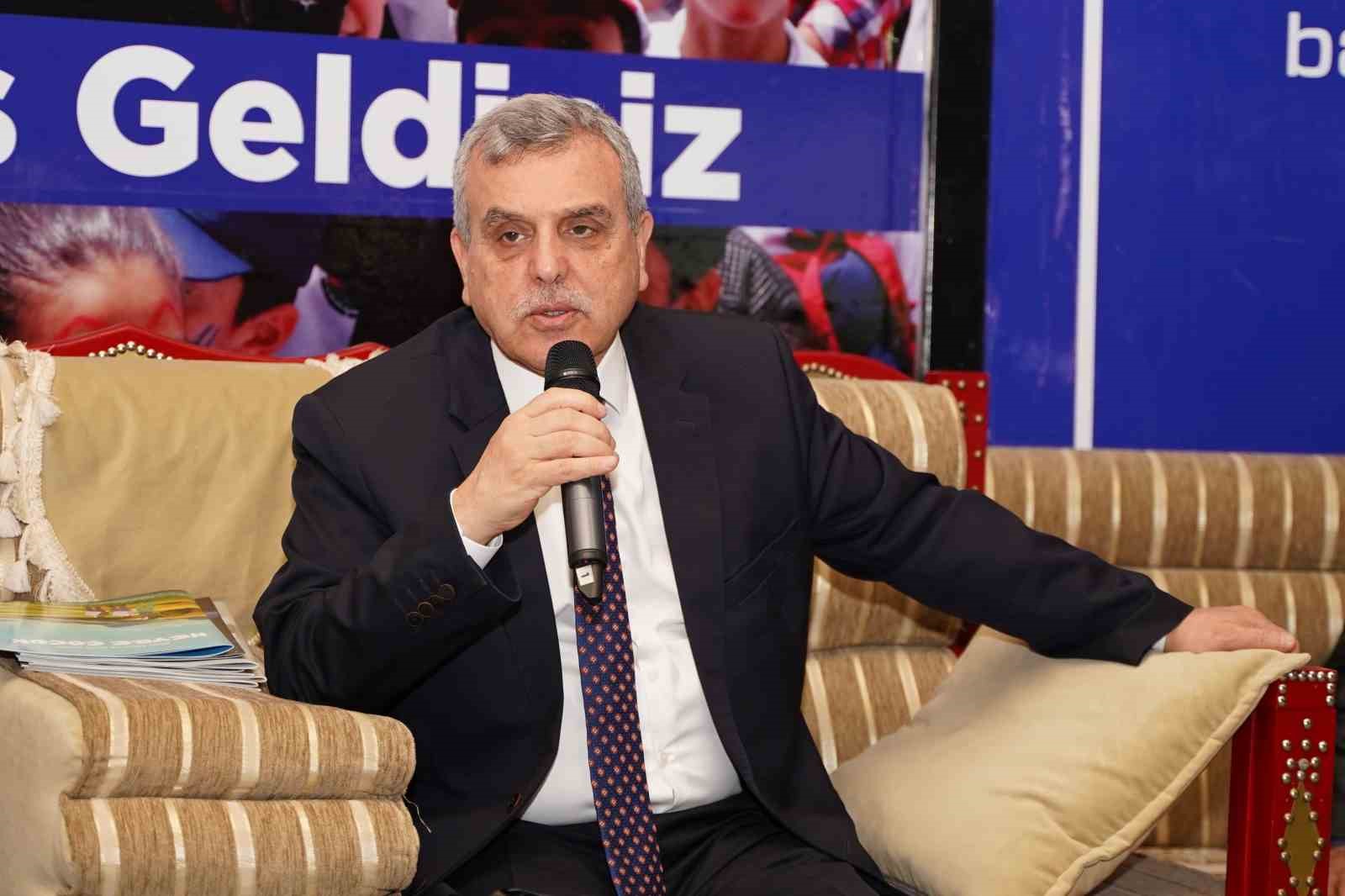 Gençler sordu, başkan cevapladı
