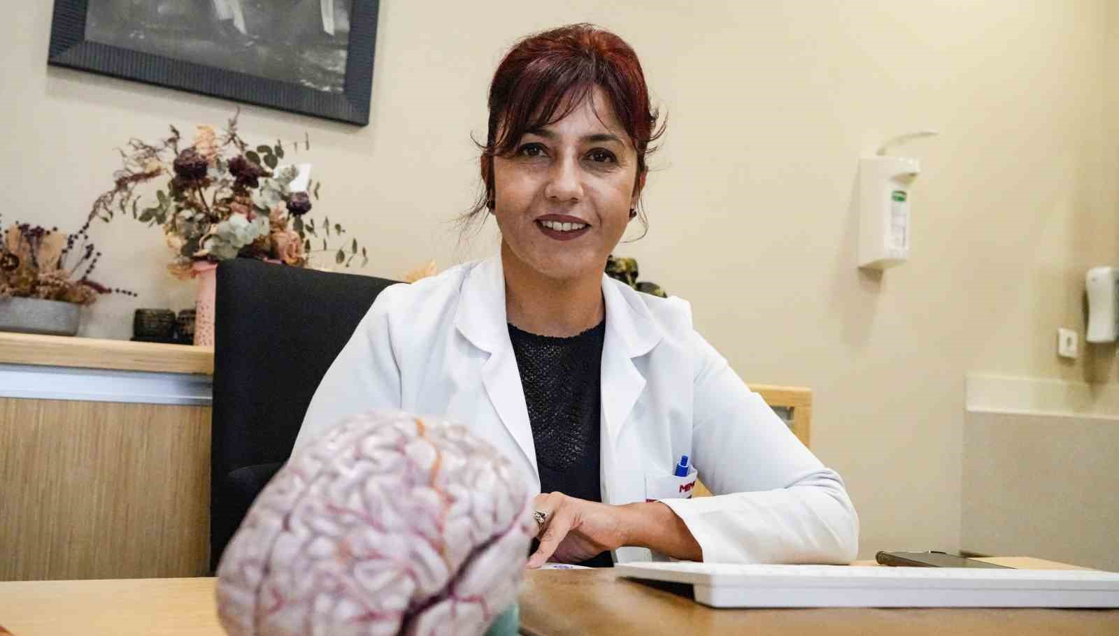 Prof. Dr. Yasemin Biçer Gömceli: "Yanlış etiketlenen epilepsi hastaları riskten uzak duruyor"