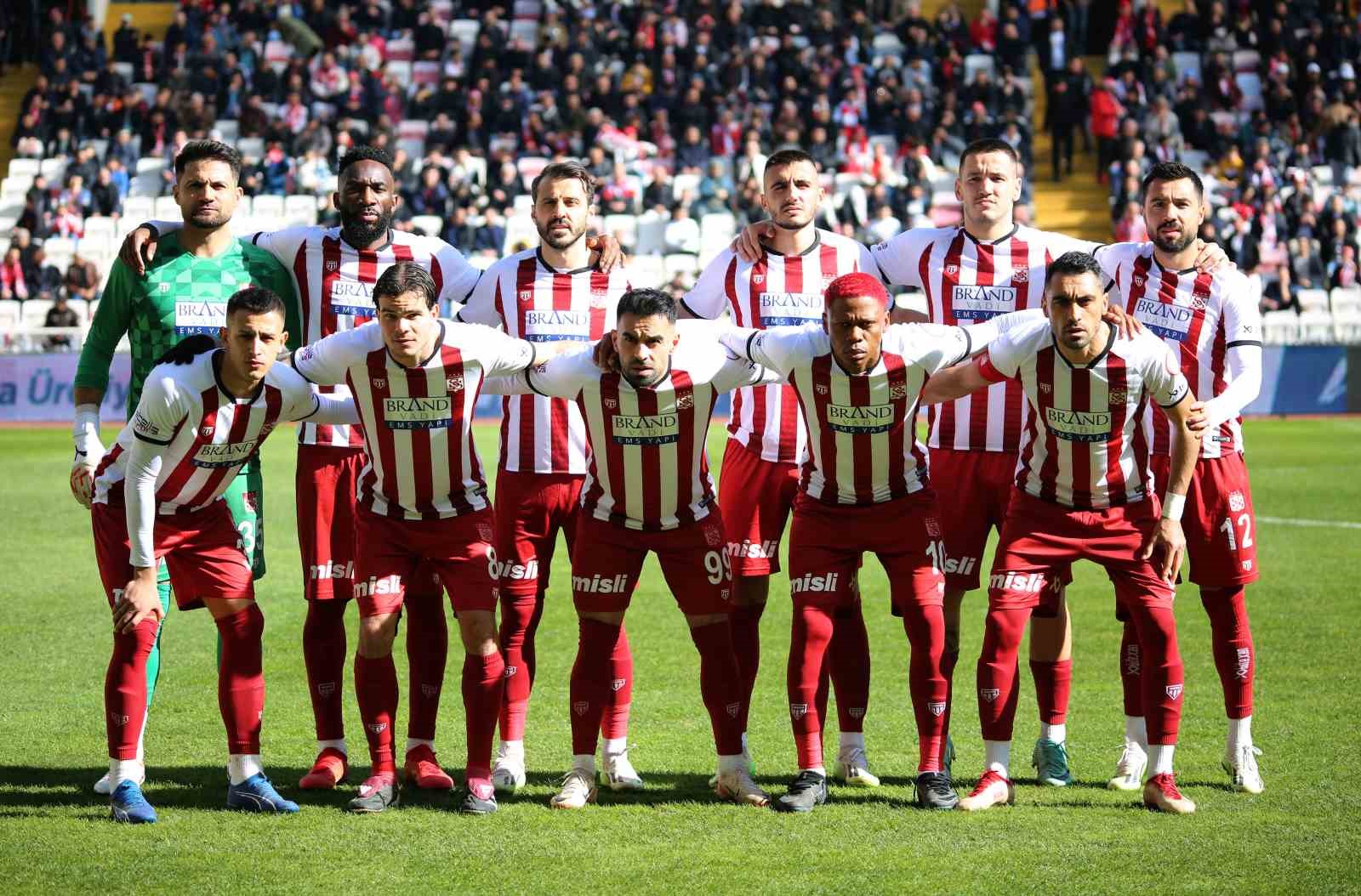 Sivasspor, ligde 8. galibiyetini aldı 