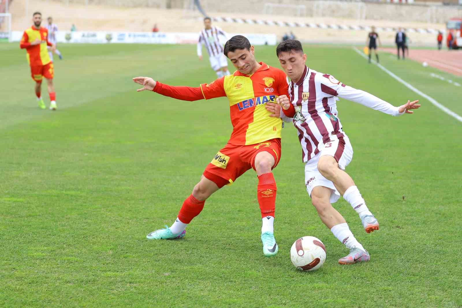 Trendyol 1. Lig: Bandırmaspor: 0 - Göztepe: 2