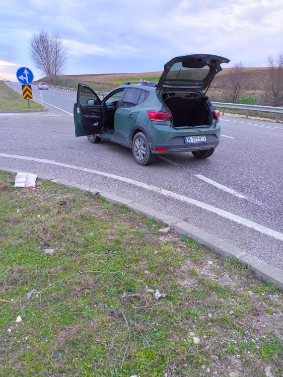 Kırklareli&rsquo;de iki otomobil &ccedil;arpıştı: 1 yaralı
