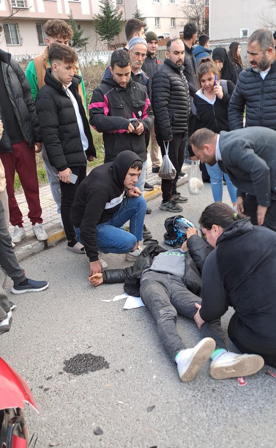 Kapaklı&rsquo;da otomobil ile motosiklet &ccedil;arpıştı: 1 yaralı
