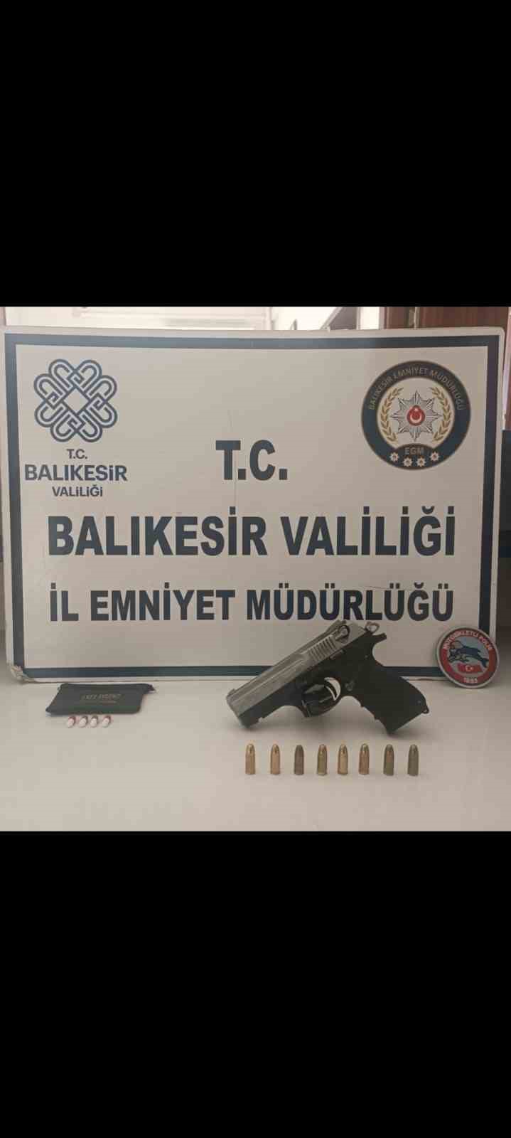 Balıkesir&rsquo;de hapis cezası bulunan 7 kişi yakalandı
