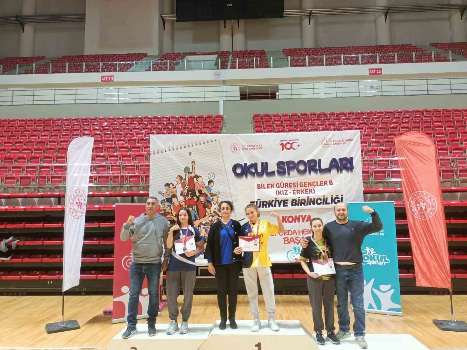 Bozdoğan’ın bileği bükülmedi