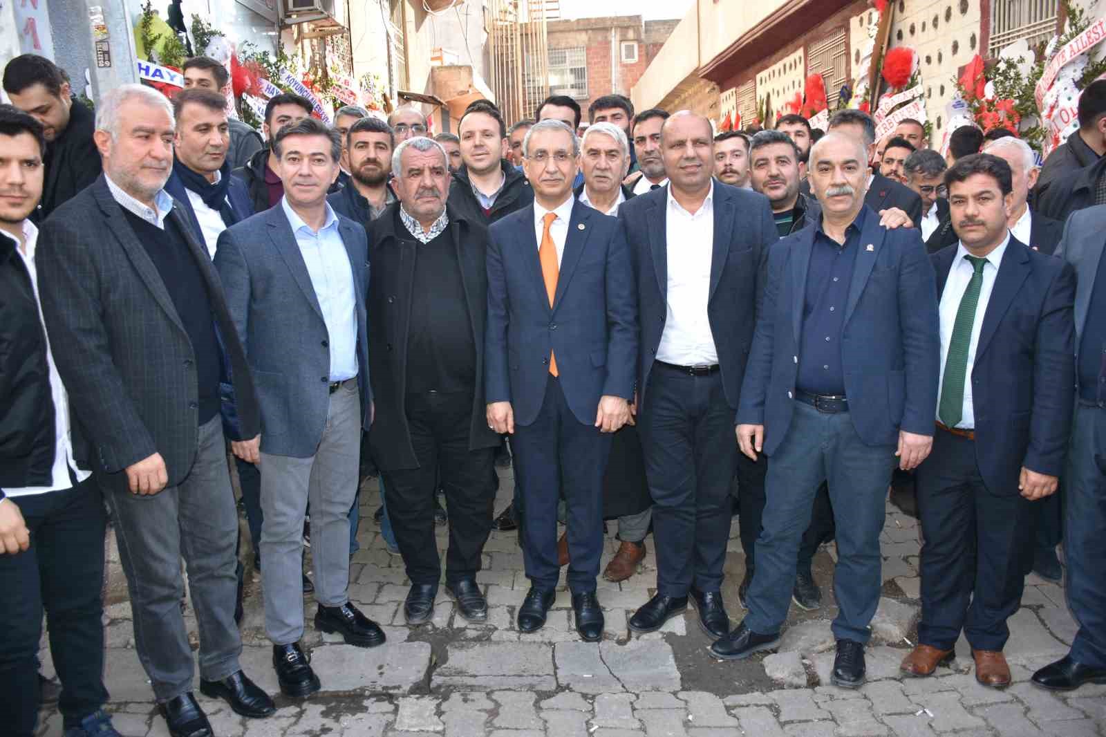 Siverek’te Baykan aşiretinden görkemli dernek açılışı