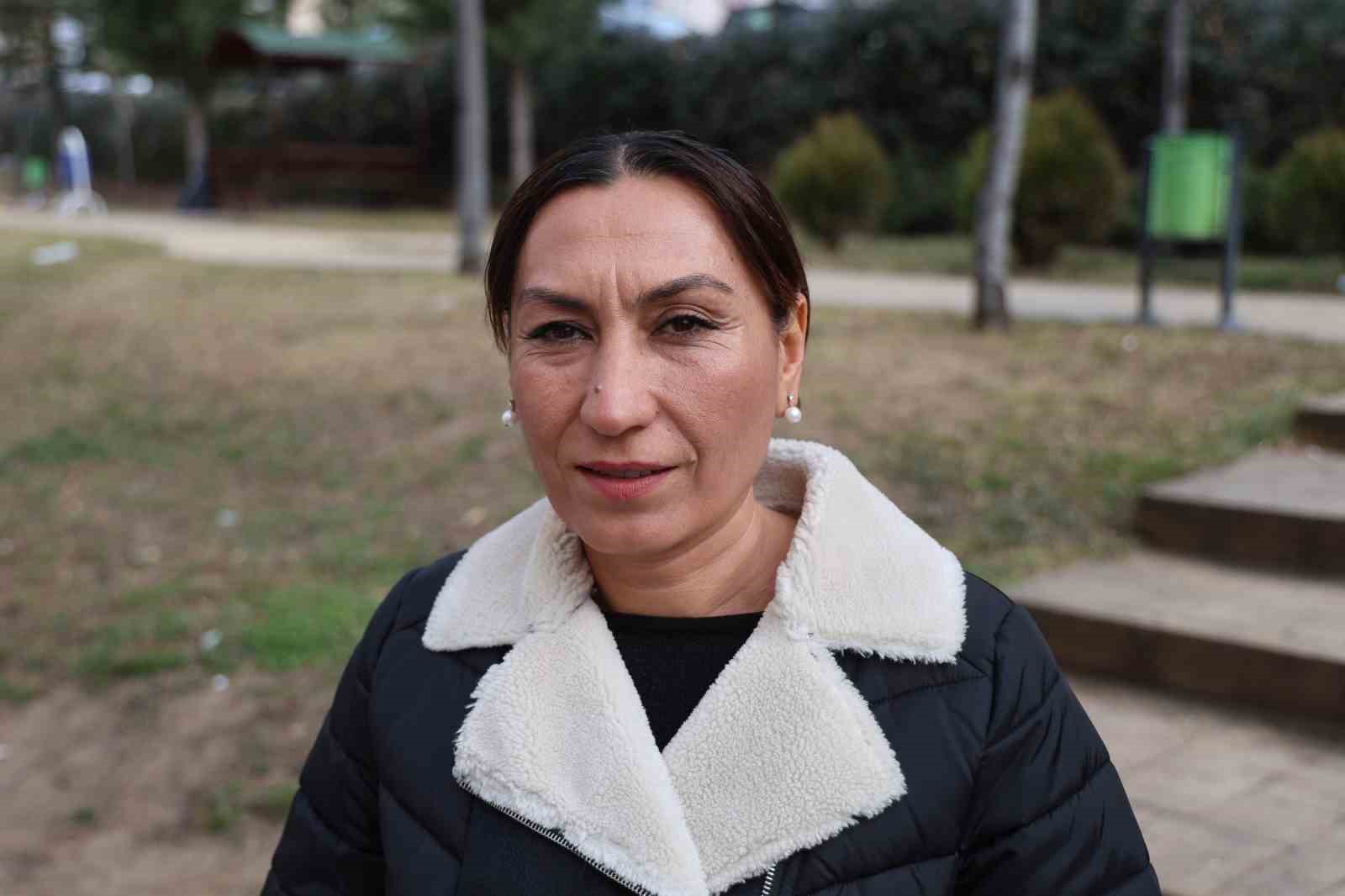 Kadın muhtar adayının azaları da kadın
