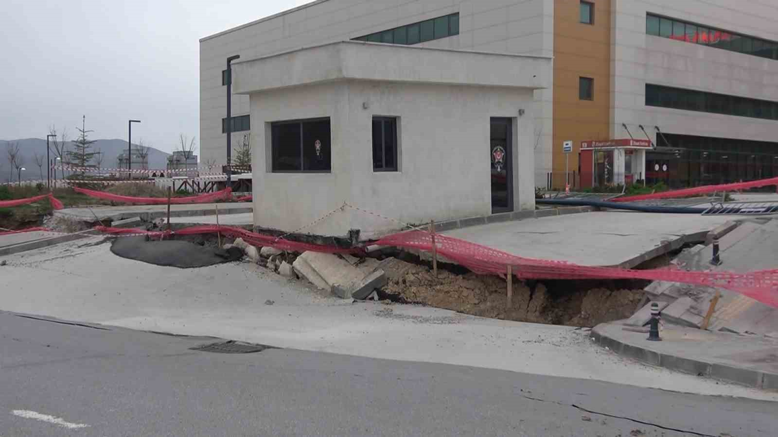 Yalova&rsquo;da hastane yolunda &ccedil;&ouml;kme devam ediyor
