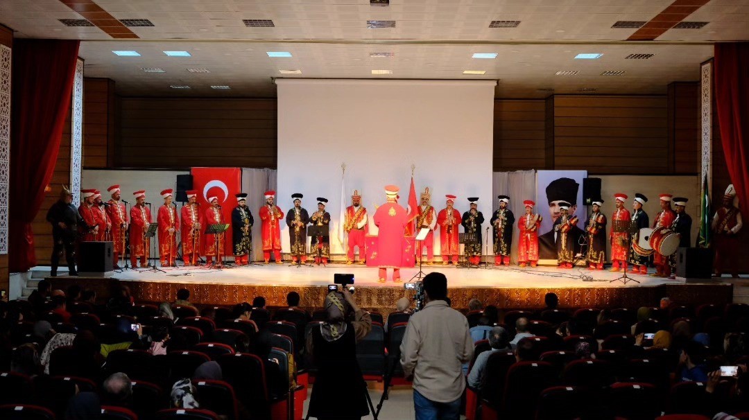 Kurtuluş etkinlikleri kapsamında mehteran takımı konser verdi
