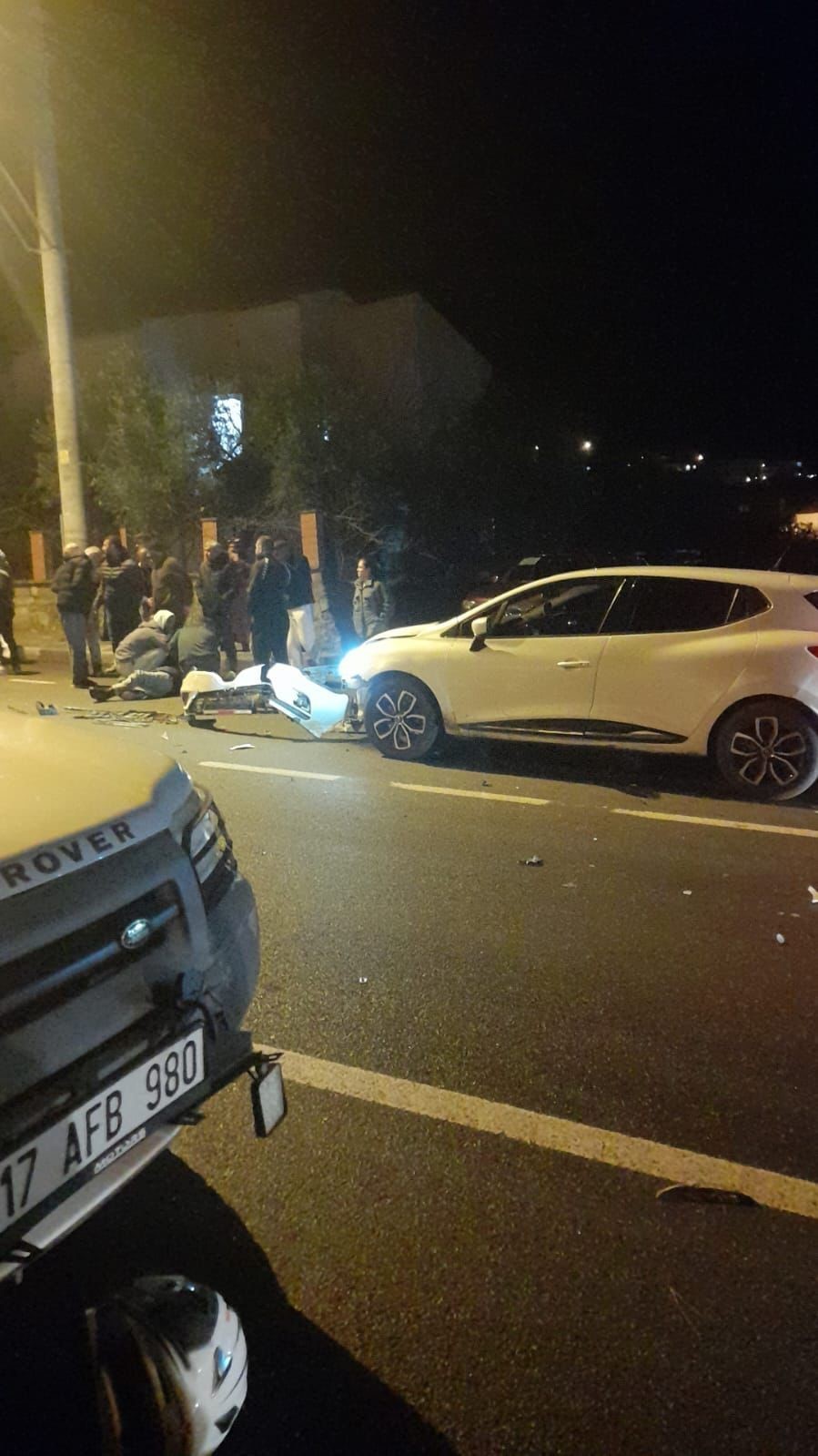 Motosikletiyle camiye giderken otomobil &ccedil;arptı, hayatını kaybetti
