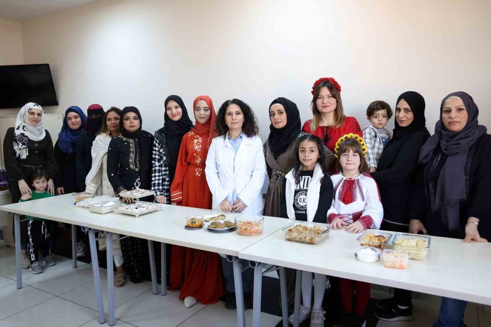 KO-MEK’te Türkçe öğreniyorlar