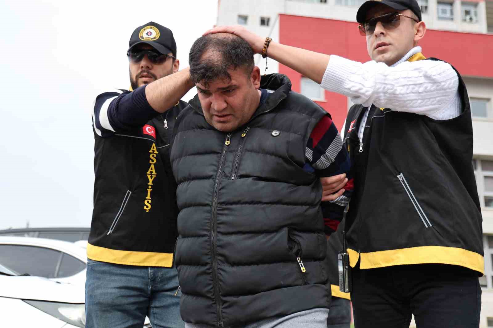 Adana’da Özel Kalem Müdür Vekili’ni vuran katil zanlısı tutuklandı