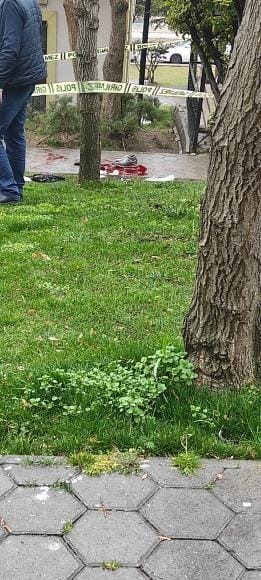 Ankara&rsquo;da 17 yaşındaki gen&ccedil; bı&ccedil;akla yaralandı
