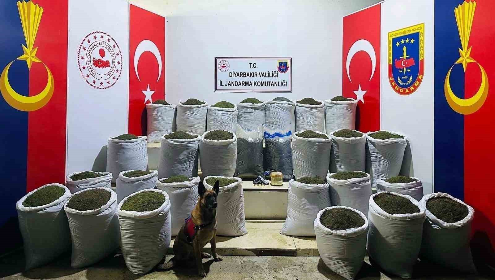 Diyarbakır’da 611 kilo esrar bulundu: 3 gözaltı
