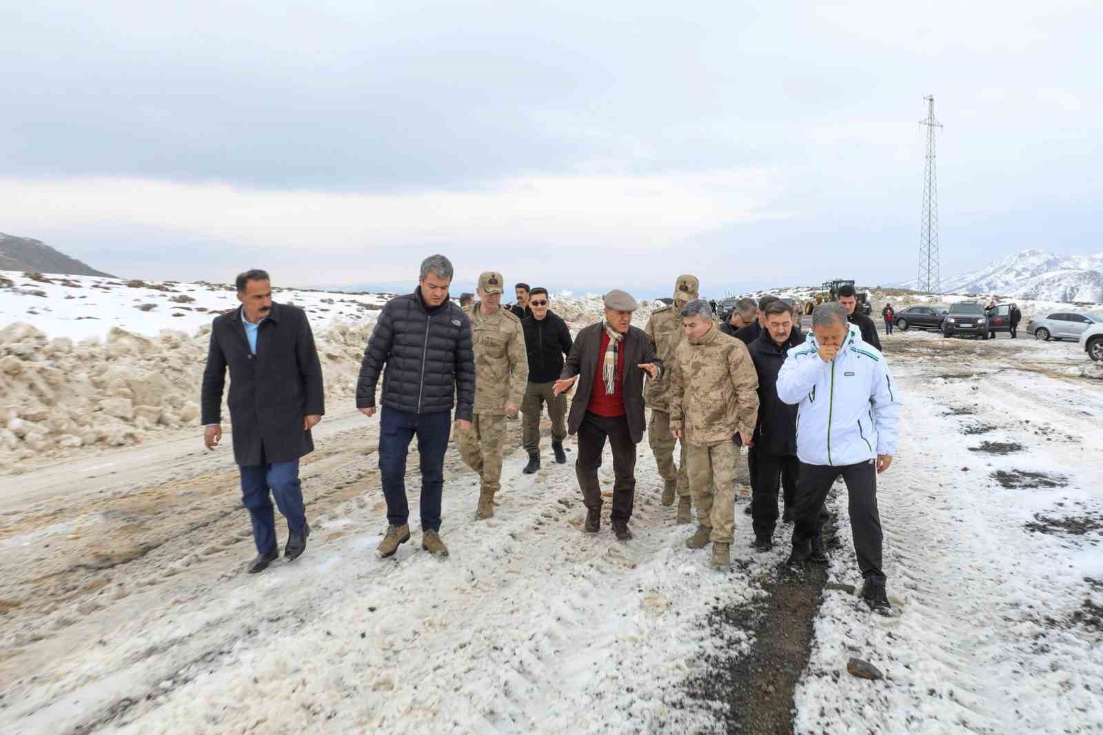 Hesarek Kayak Merkezi&rsquo;ne 3&rsquo;&uuml;nc&uuml; otopark yapılacak
