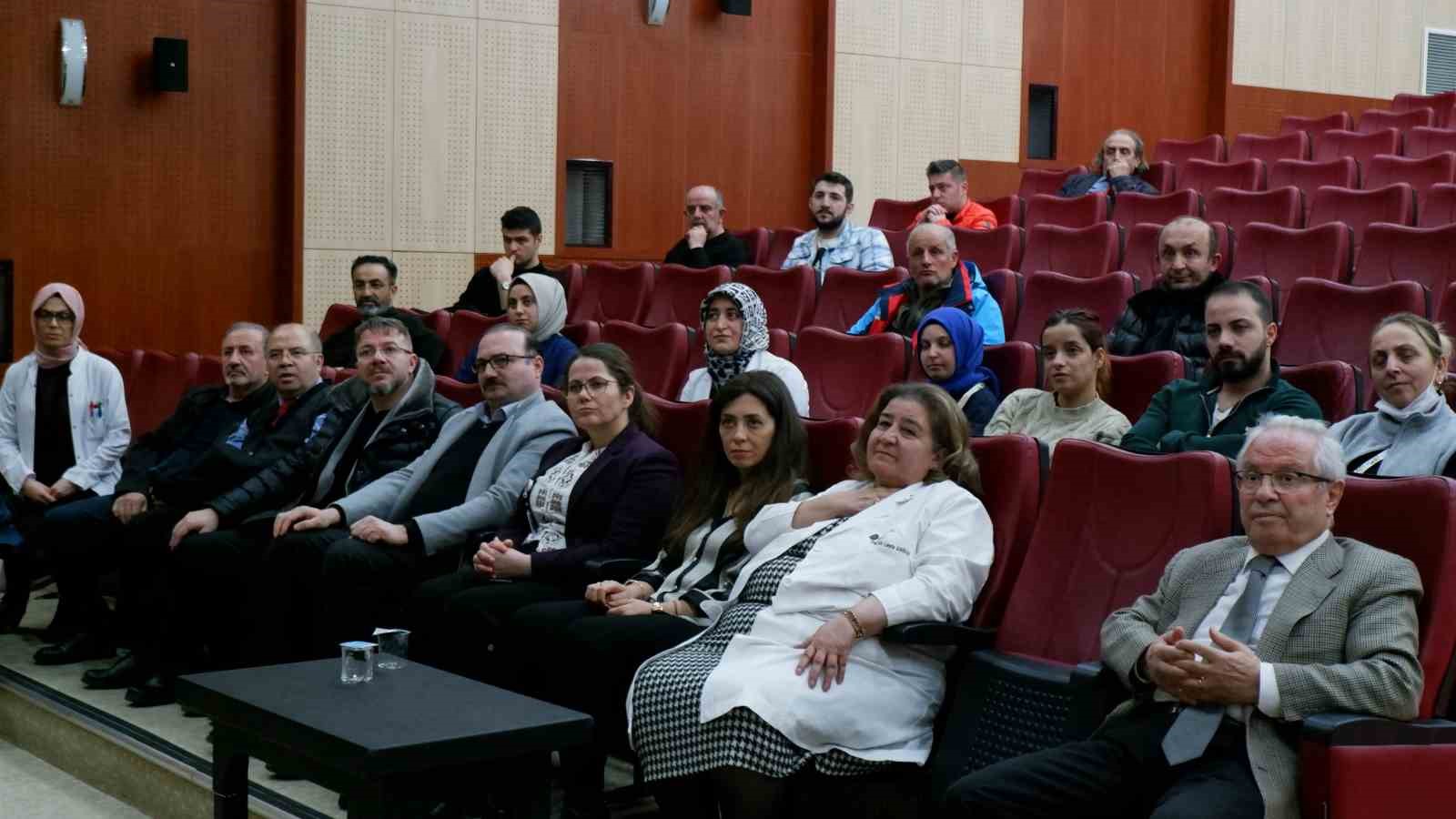 Kadıoğlu, Kargapazarı’nın Çocuk Şehitlerini anlattı