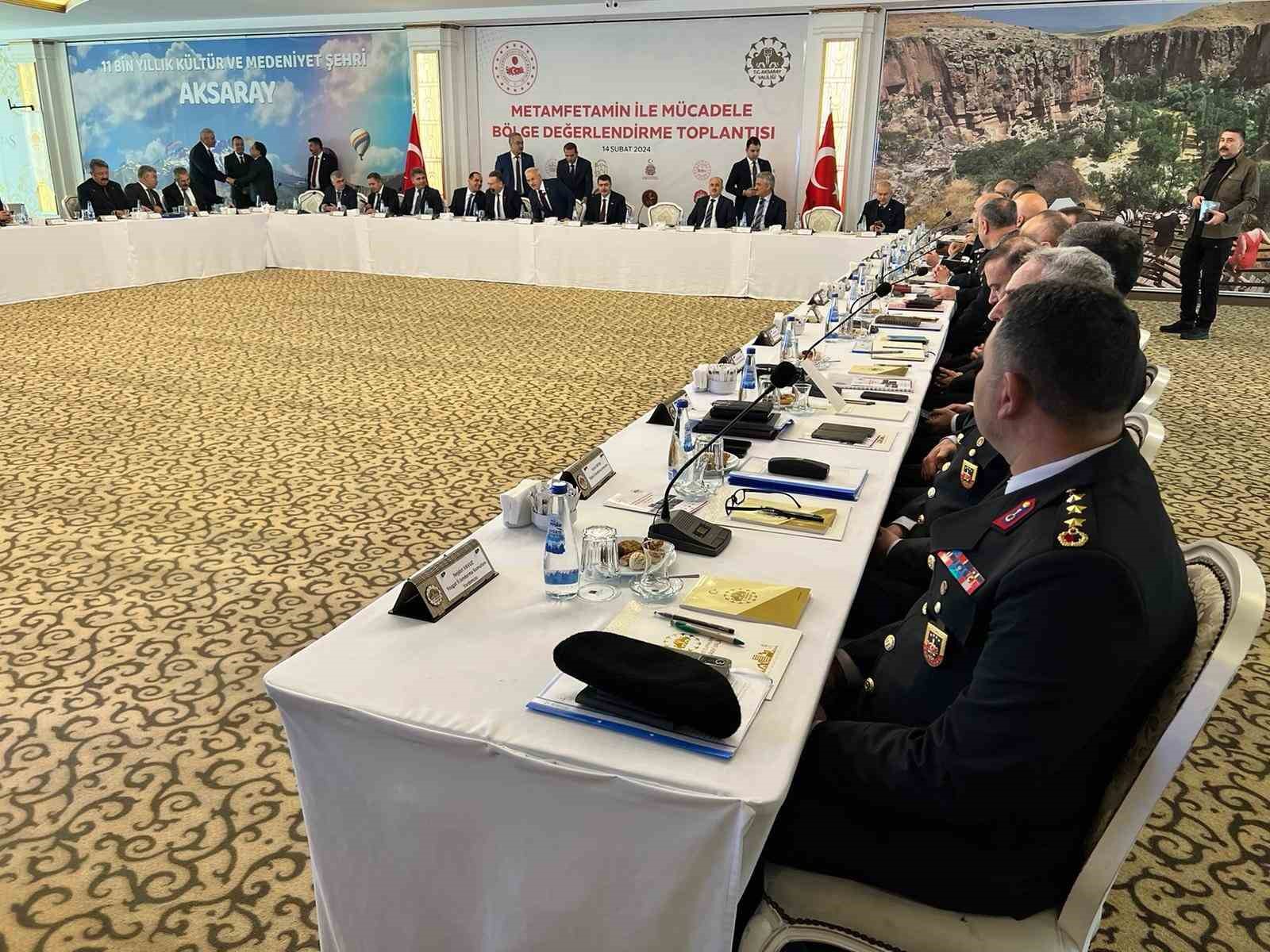 14 ilin valisi metamfetamin ile mücadele için Aksaray’da toplandı
