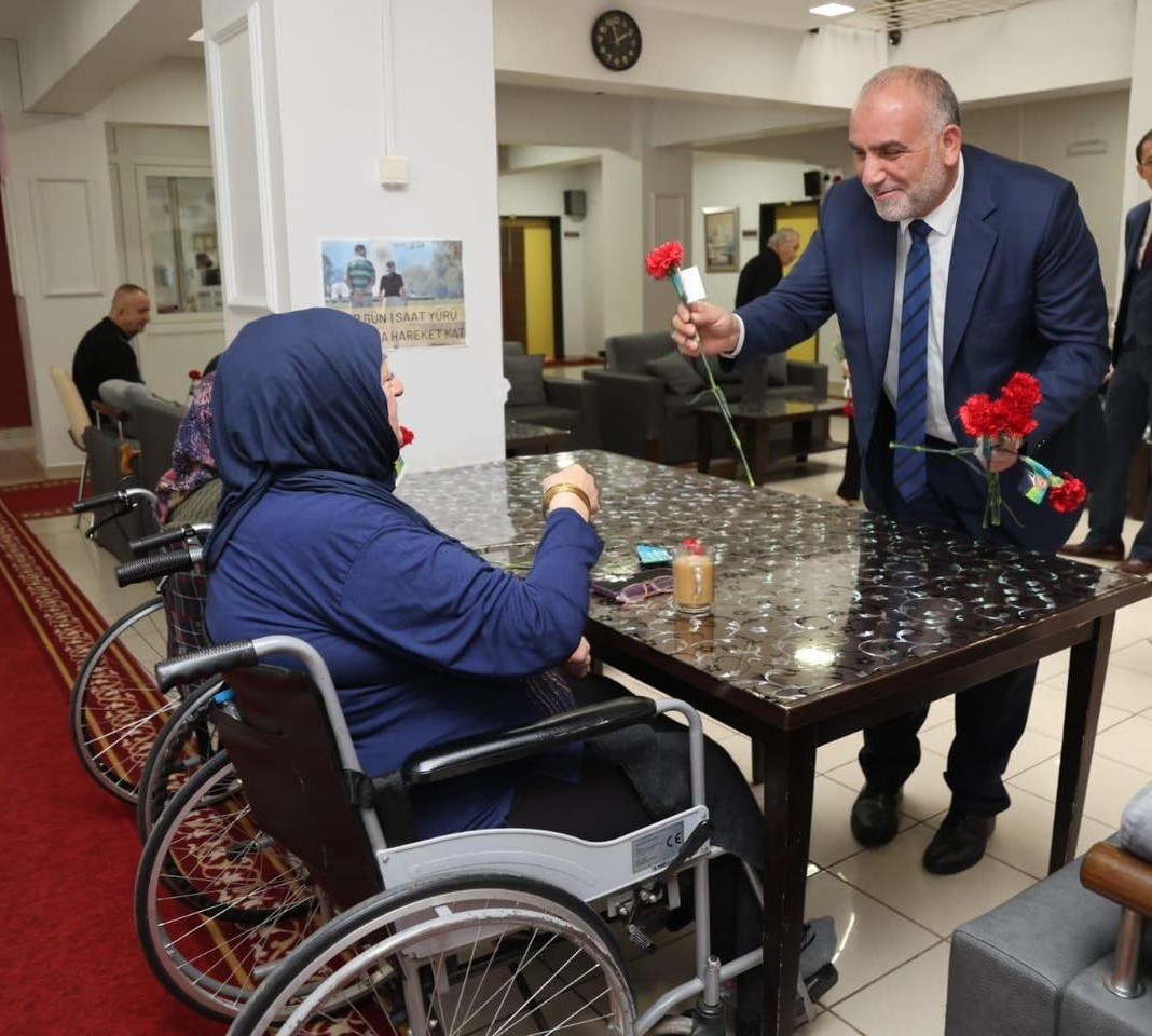 Sandıkçı: “Büyüklerimizin yanında olmayı sürdüreceğiz”
