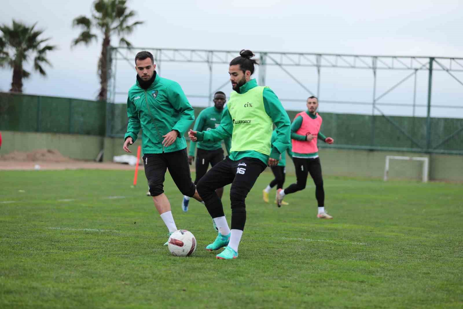 Kocaelispor eksiksiz çalıştı