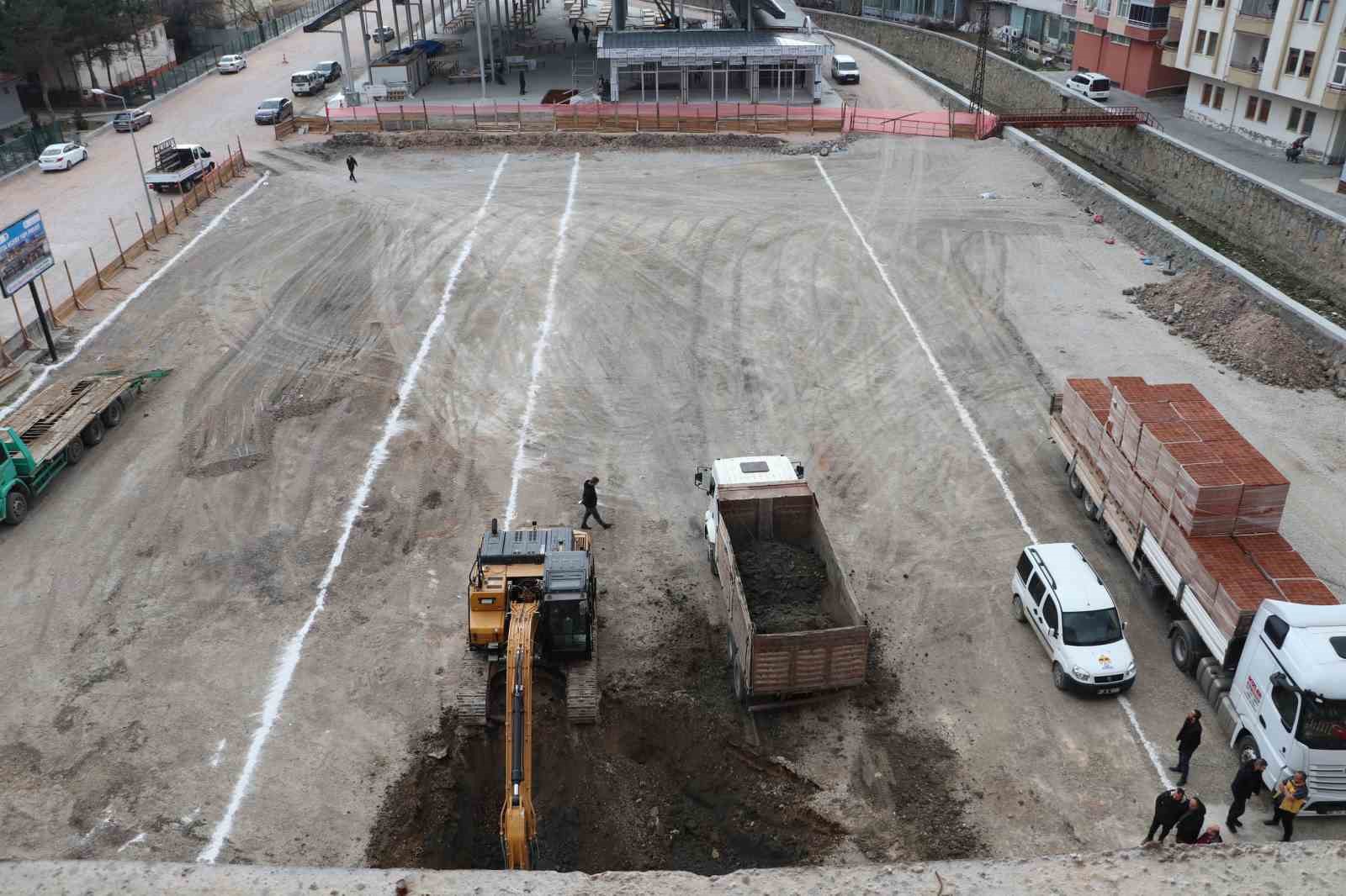 Havza’yı sel ve taşkından koruyacak projede ilk kazma vuruldu