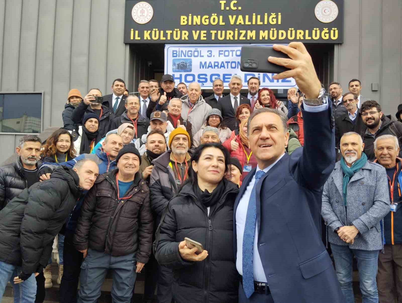 Bingöl’de 3 gün sürecek olan fotoğrafçılar maratonu başladı