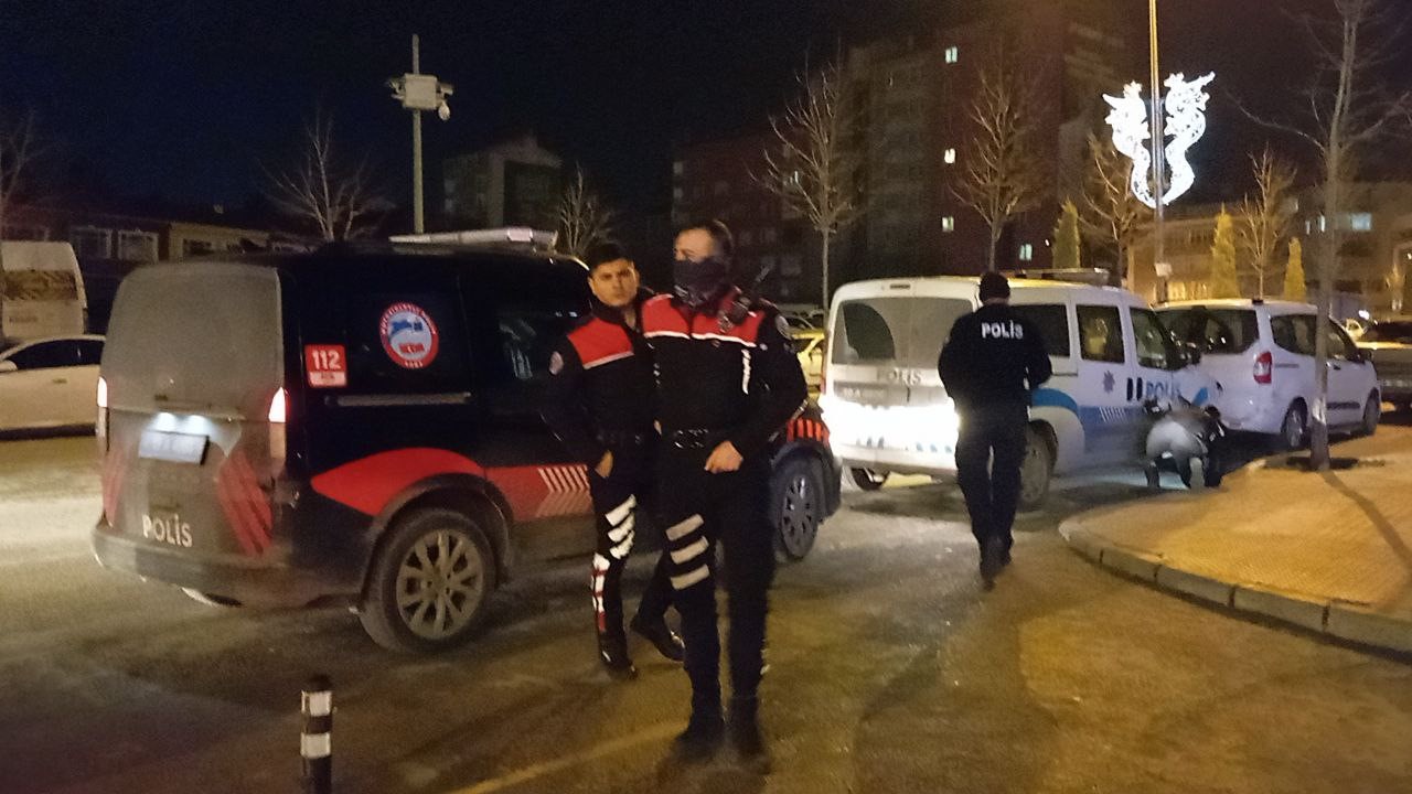 İş arkadaşını bıçaklayarak ağır yaraladı