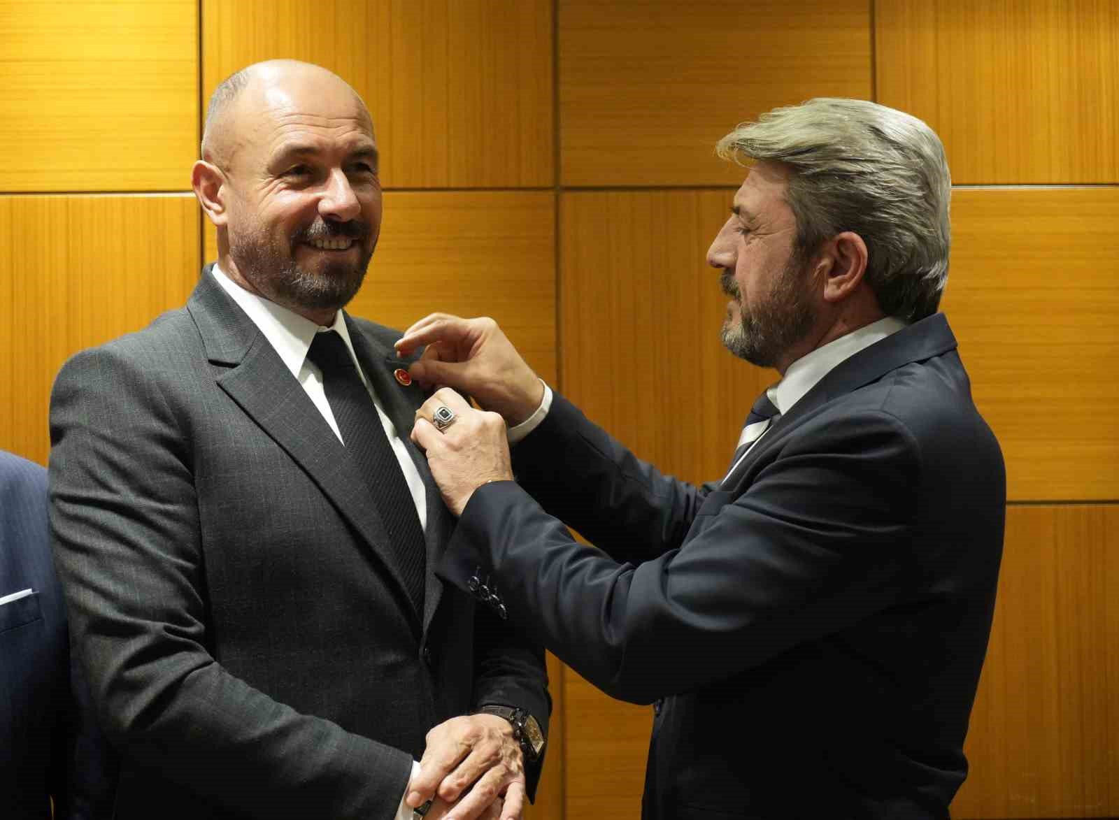 Tekkeköy Belediye Başkanı Togar, YRP’den aday oldu