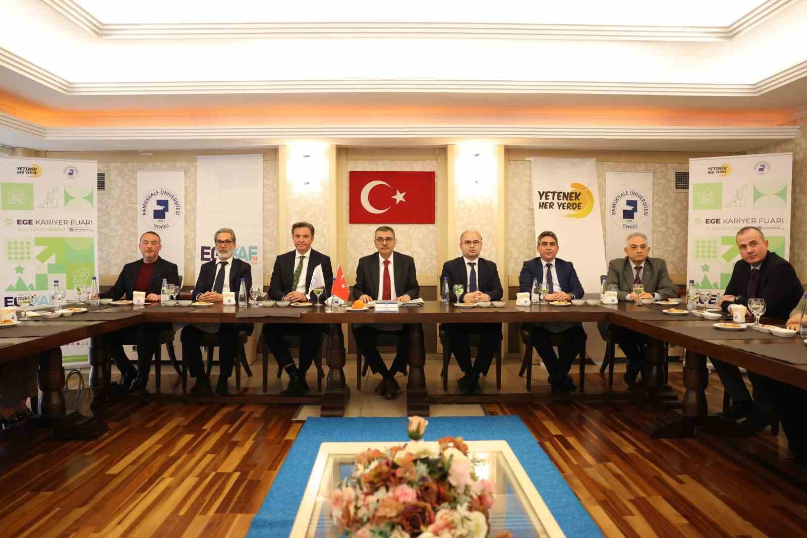 Ege Bölgesi Kariyer Fuarı, PAÜ’nün ev sahipliğinde Denizli’de yapılacak