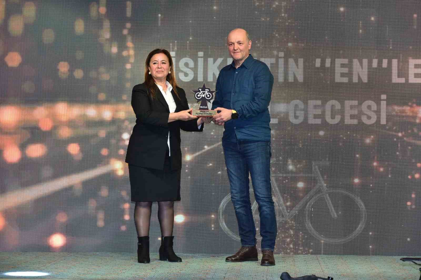’Bisikletin En’leri ödül gecesi Marmaris’te yapıldı