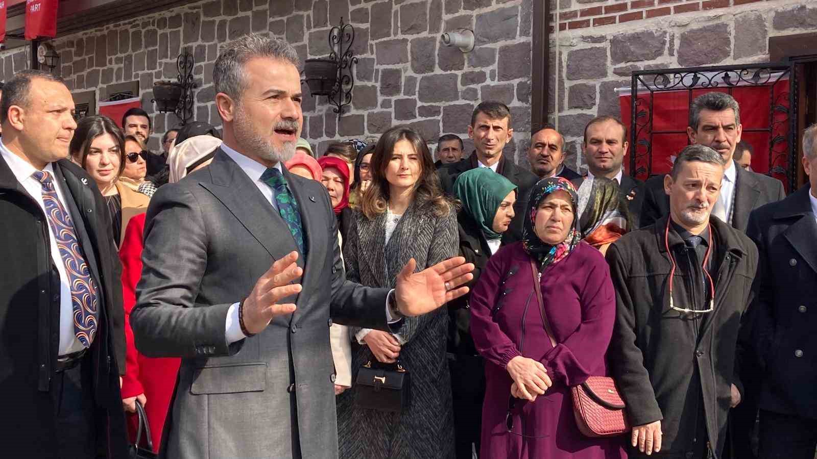 Yeniden Refah Partisi ABB Başkan Adayı Kılıç, seçim startını Altındağ’da verdi
