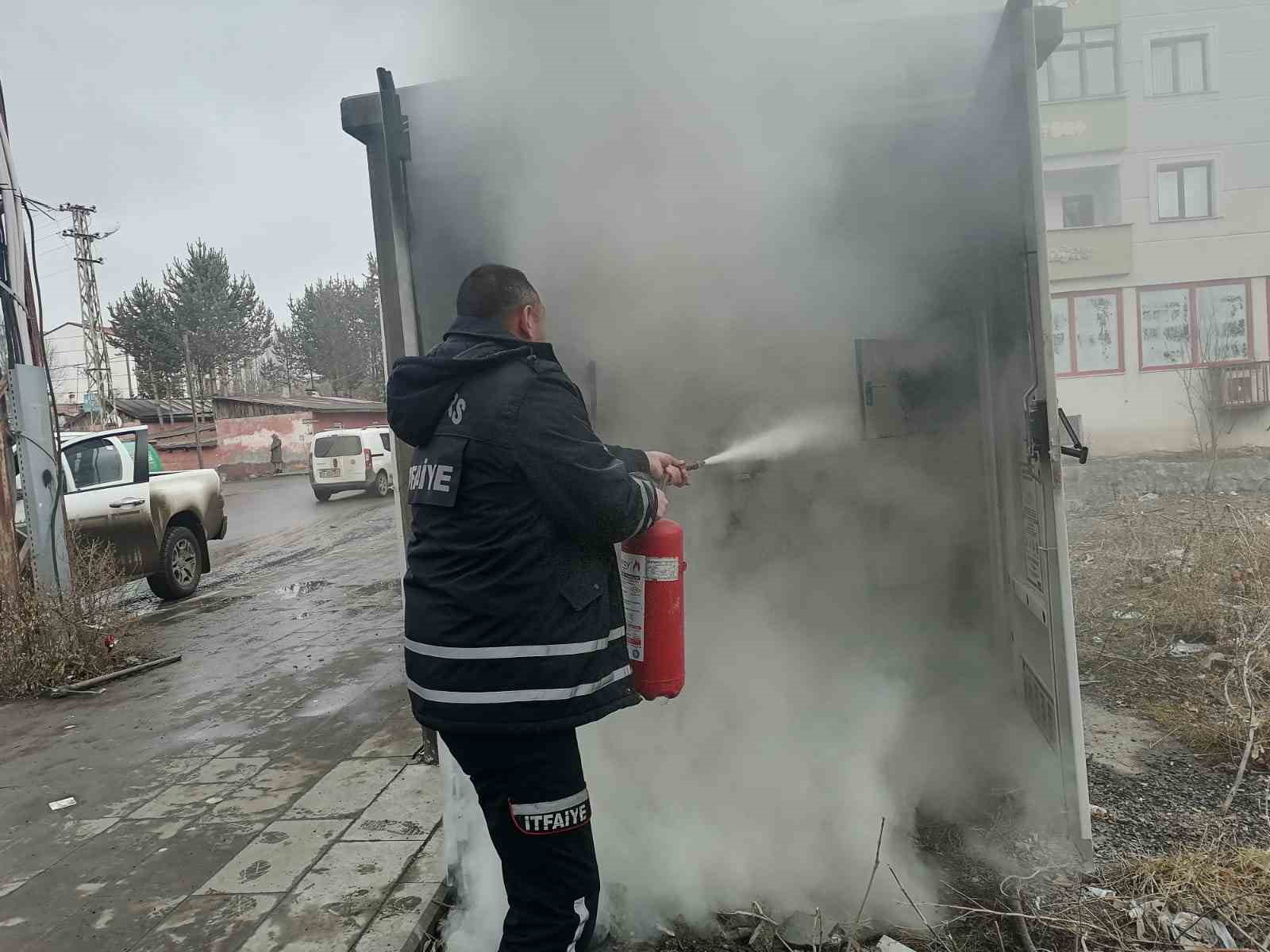 Kars&rsquo;ta trafo yangını
