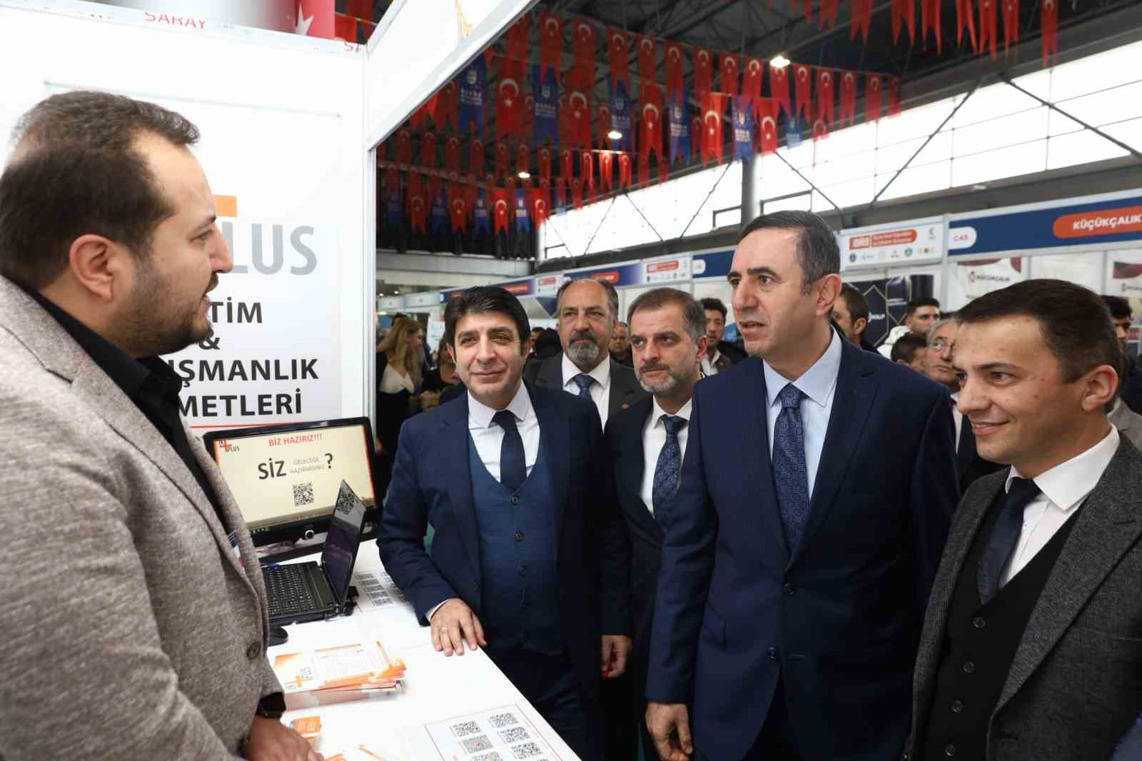 Bursa&rsquo;da g&uuml;ndem &lsquo;İstihdam&rsquo;
