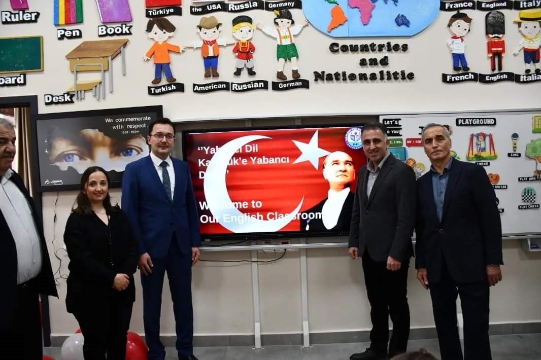 Safranbolu&rsquo;da "Yabancı Dil Karab&uuml;k&rsquo;e Yabancı Değil" İngilizce sınıfı a&ccedil;ılışı
