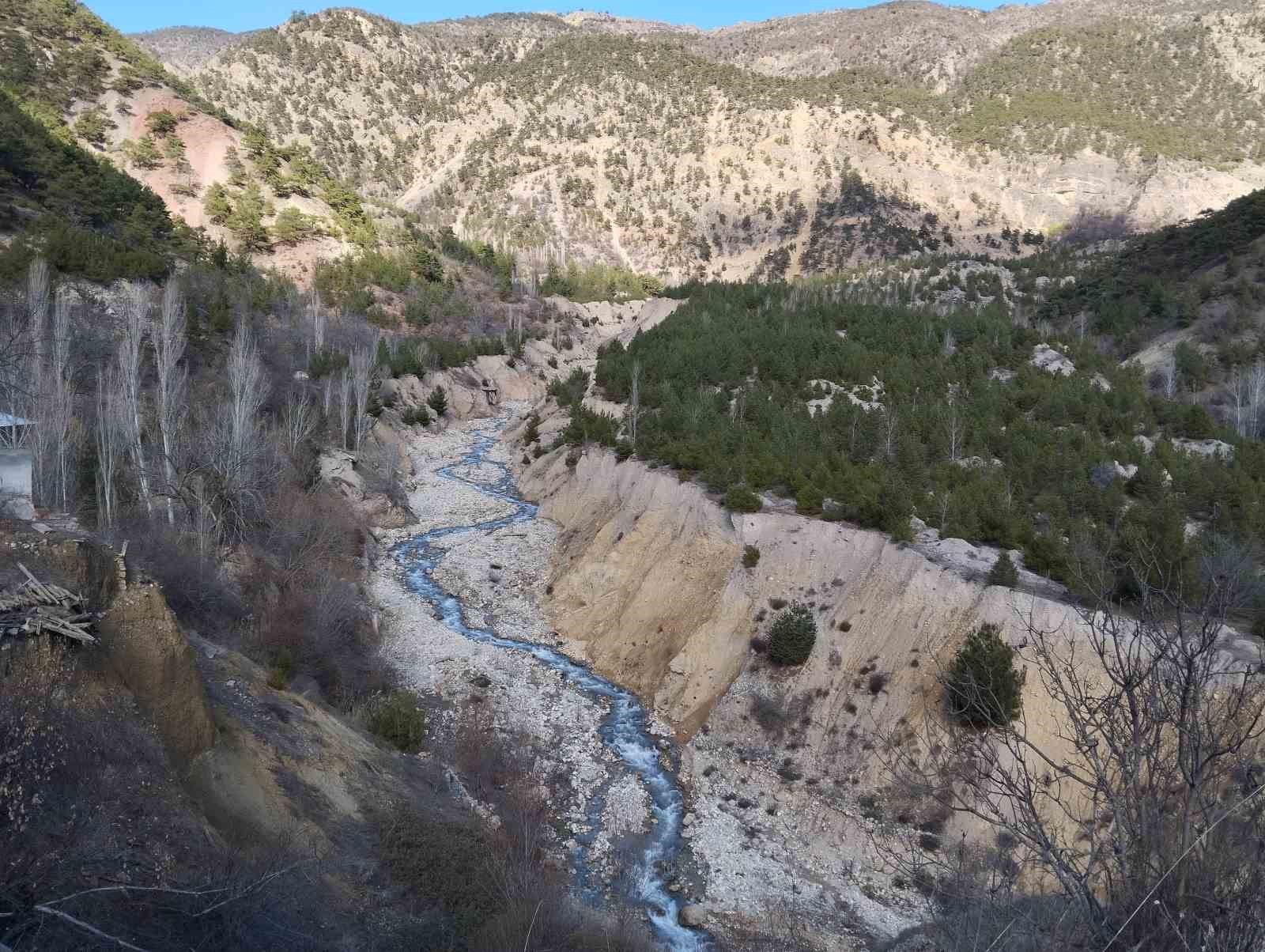 İliç’te yaşanan heyelan akıllara Sugözü heyelanını getirdi