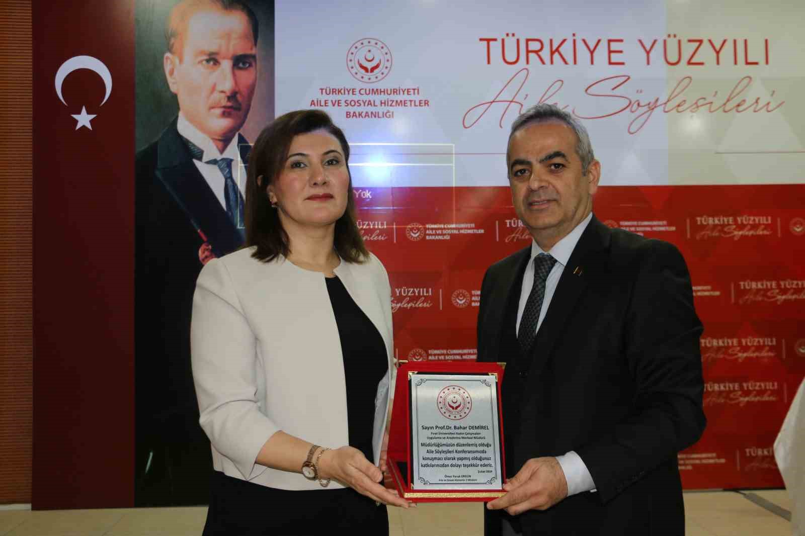 Elazığ’da “Aile Söyleşileri” programı başladı