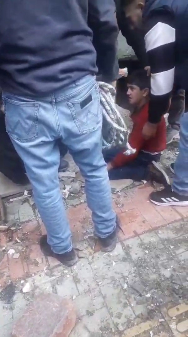 Siirt’te su kuyusuna düşen çocuk yaralandı