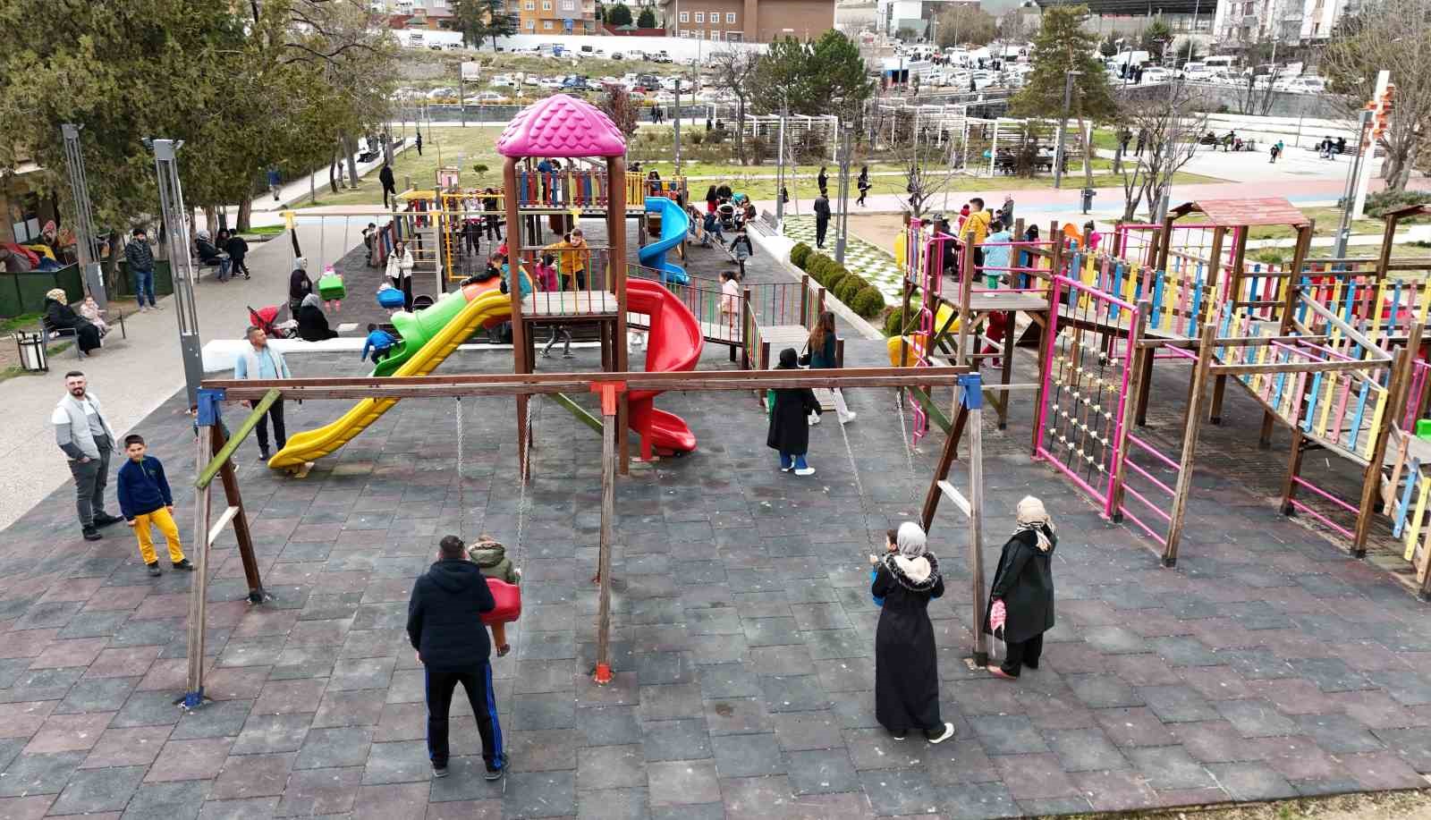 Kırıkkale&rsquo;de kışın ortasında bahar havası
