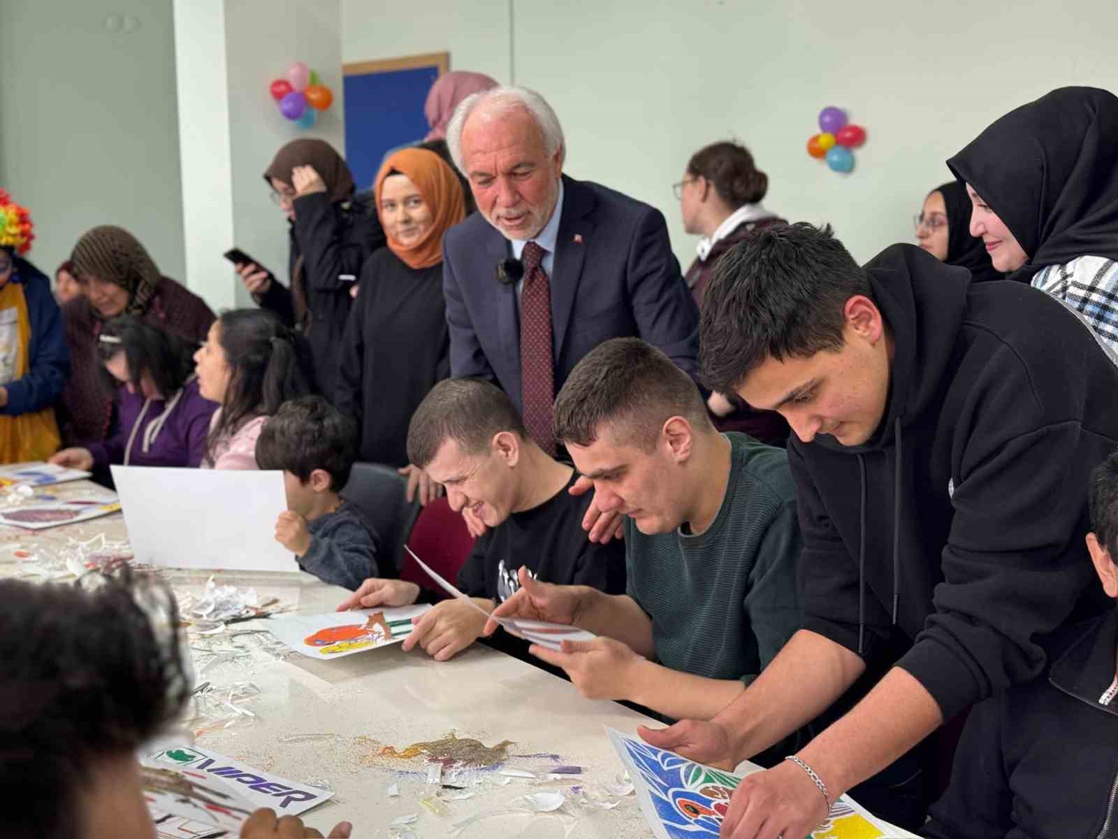 K&uuml;tahya&rsquo;da &ldquo;&Ouml;zel &Ccedil;ocuklarla, &Ouml;zel Bir G&uuml;n&rdquo; başlıklı program

