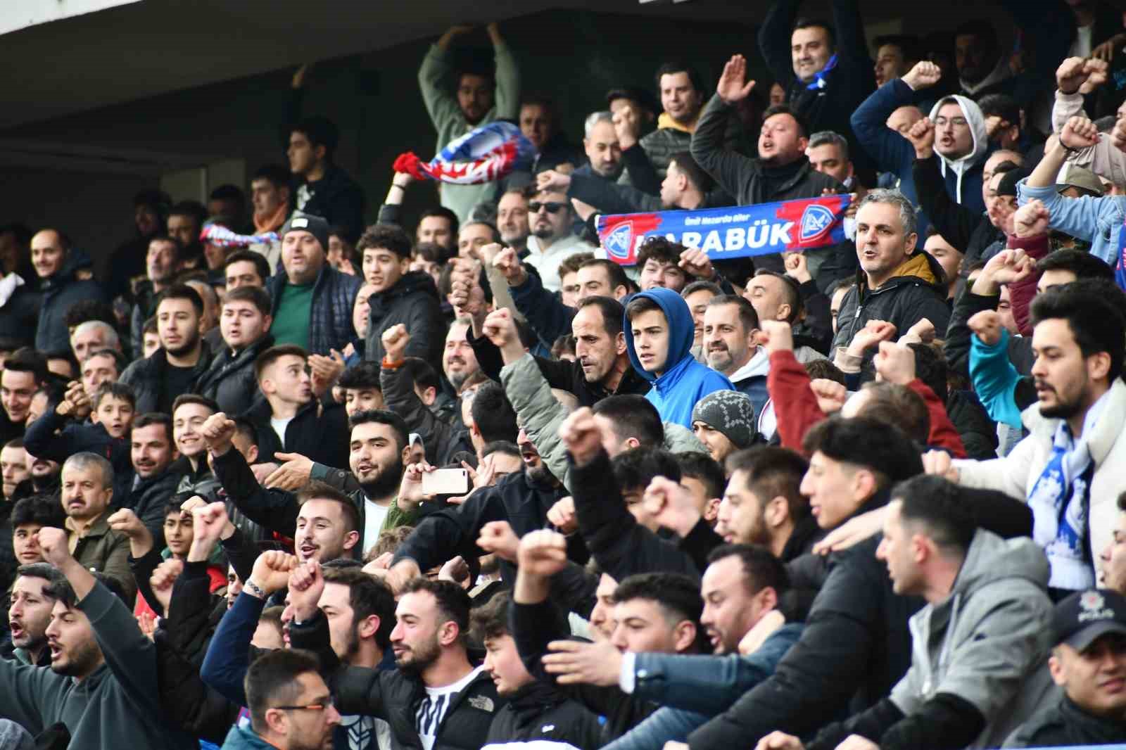 TFF 3. Lig: Karab&uuml;k İdmanyurdu: 2 - Kırıkkaleg&uuml;c&uuml; Futbol SK: 1
