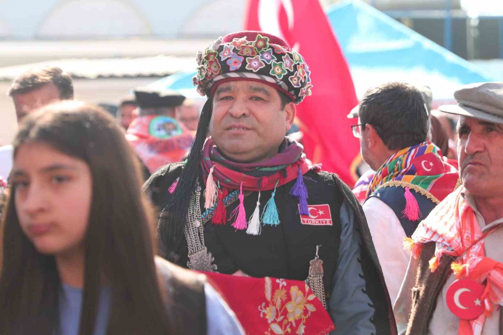 Başkan Atay, yörüklerle bir araya geldi
