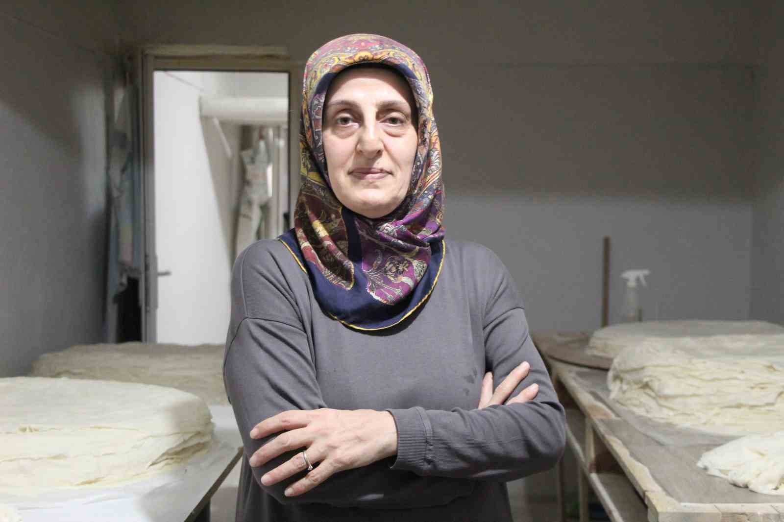 Devlet desteğiyle kurdular, g&uuml;nde 350 kilo yufka &uuml;retiyorlar
