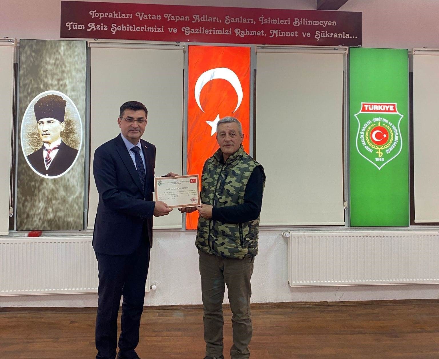 Şube Başkanı Okat, g&uuml;ven tazeledi
