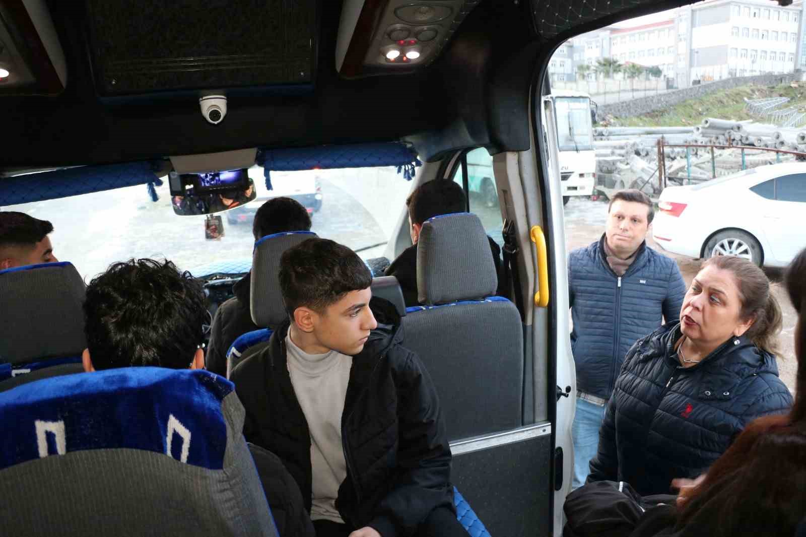 Cizre’de okul servis araçları denetlendi