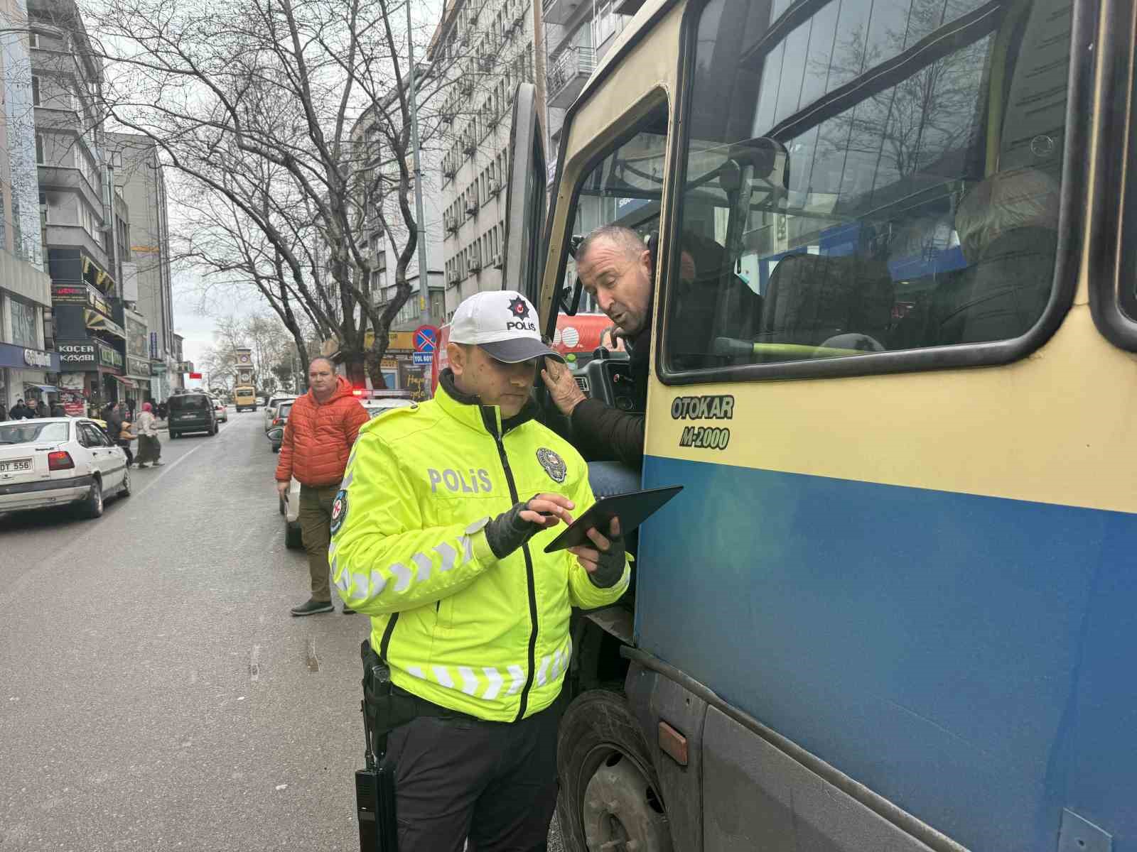 Ticari ara&ccedil;lara denetim yapıldı
