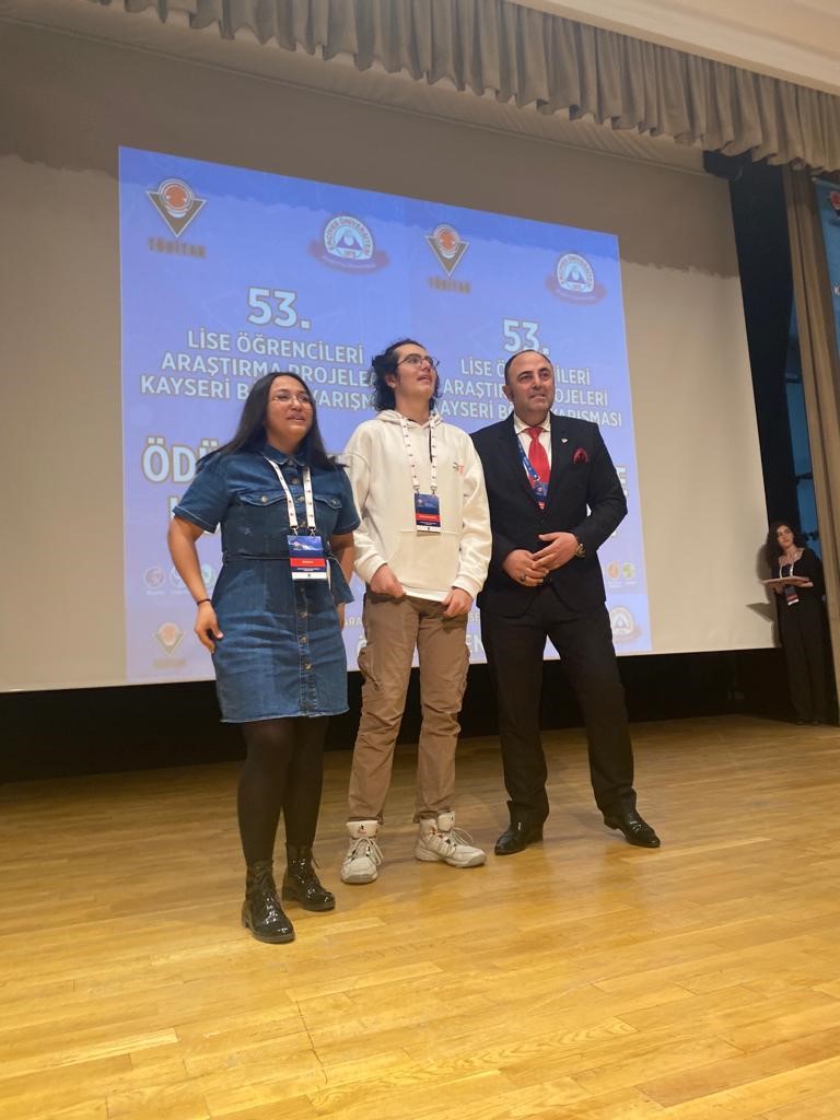 Kayseri&rsquo;nin dehası lise &ouml;ğrencisi Şeyma, projeleri ile umut olacak
